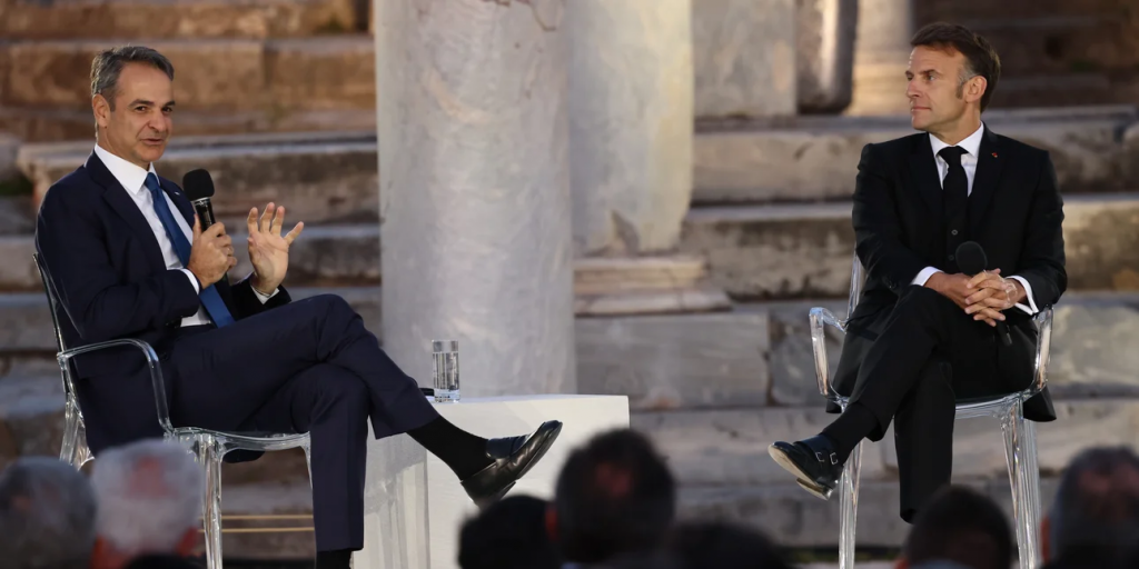 Μητσοτάκης: «Τα επόμενα χρόνια θα είναι υπαρξιακής σημασίας για την ΕΕ» - Μακρόν: «Αν η κυριαρχία σας απειλείται, κάντε ό,τι χρειάζεται, θα είμαστε εδώ για εσάς»