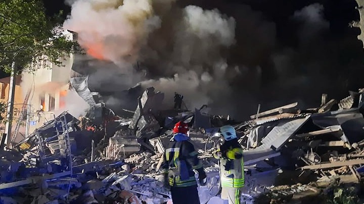 Νύχτα-κόλαση στην Ουκρανία: 666 επιθέσεις με drones και πυραύλους – Συναγερμός στο ΝΑΤΟ μετά τα συντρίμμια στη Ρουμανία