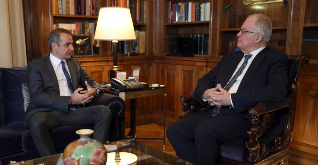 260426161223_mitsotakis-tasoylas-mak