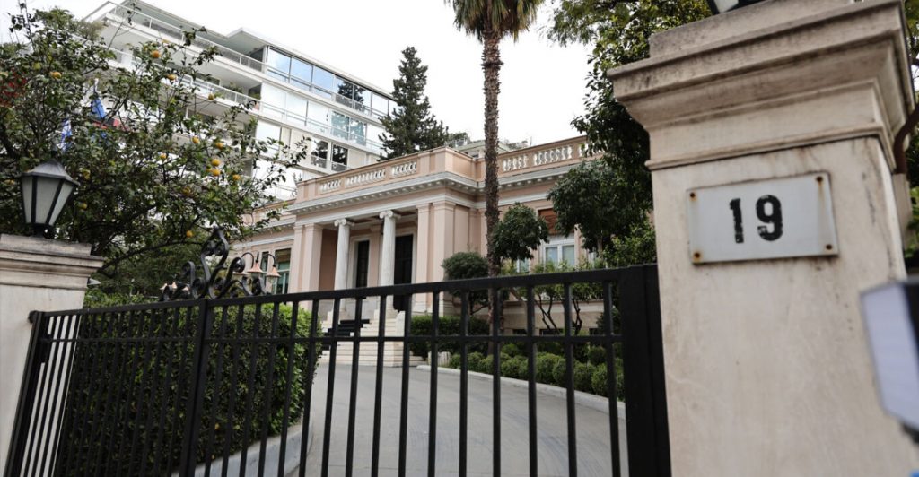 Το Μαξίμου δεν θέλει να καταστήσει πόλο τους «5» της ΝΔ - Αναμένεται απάντηση Μητσοτάκη και Σκέρτσου για το επιτελικό κράτος