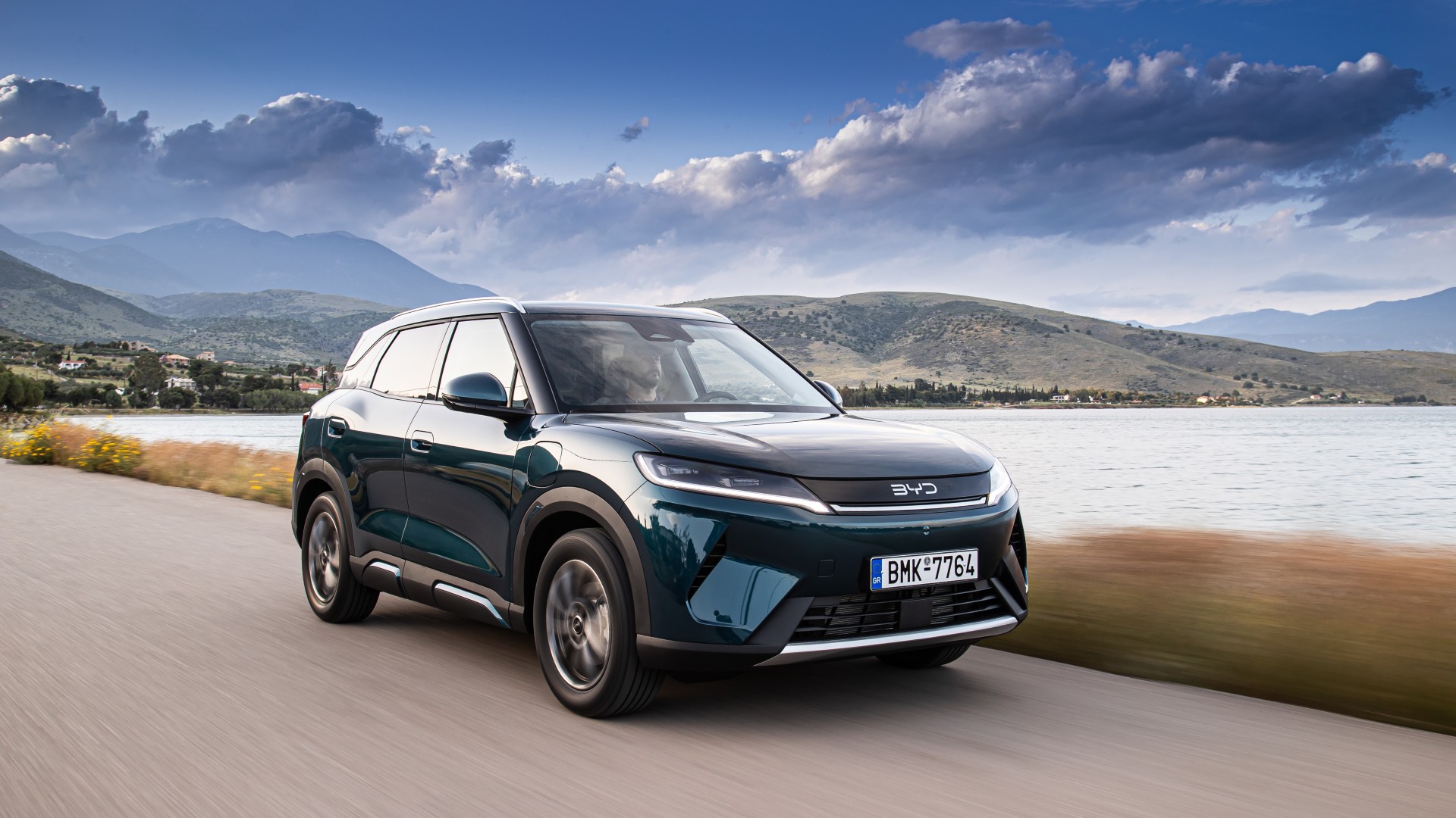 BYD Atto 2 DM-i: Οδηγούμε το πιο προσιτό plug-in υβριδικό της ελληνικής αγοράς