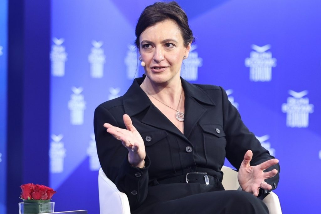 260423180043_Vrettou-CrediaBank-Delfoi-26-1280×853