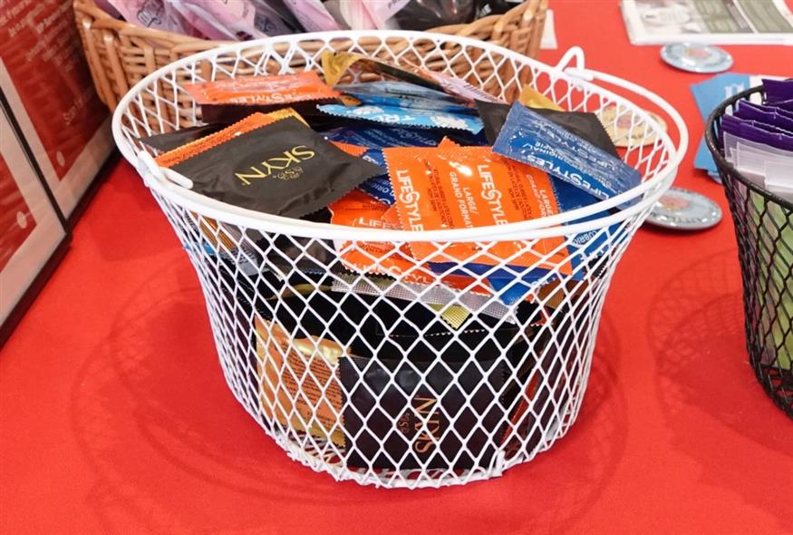 Αυξήσεις έως και 30% στα προφυλακτικά λόγω του πολέμου στη Μέση Ανατολή