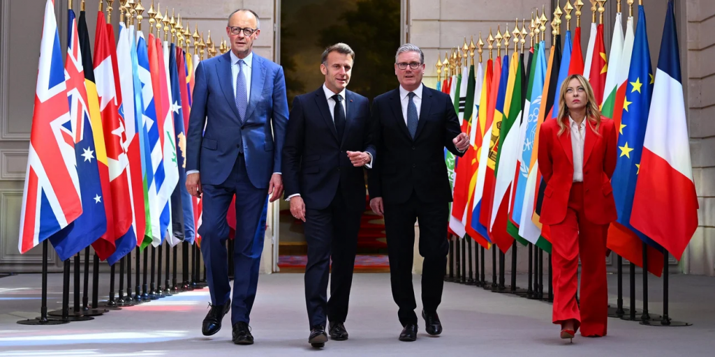 Υπέρ του ανοίγματος των Στενών του Ορμούζ τάχθηκαν οι Μακρόν, Στάρμερ και Μερτς