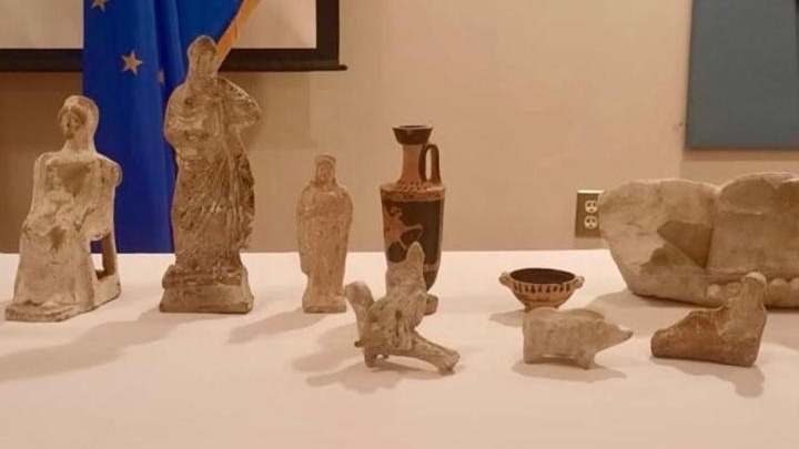 Επιστρέφουν στην Ελλάδα 26 αρχαιότητες από τις ΗΠΑ