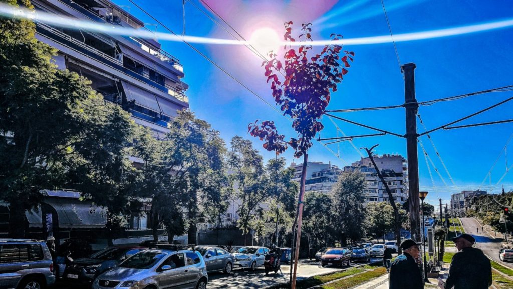 Καιρός: Βελτιώνεται το σκηνικό - Στους 22℃ η μέγιστη θερμοκρασία, πού αναμένονται τοπικές βροχές