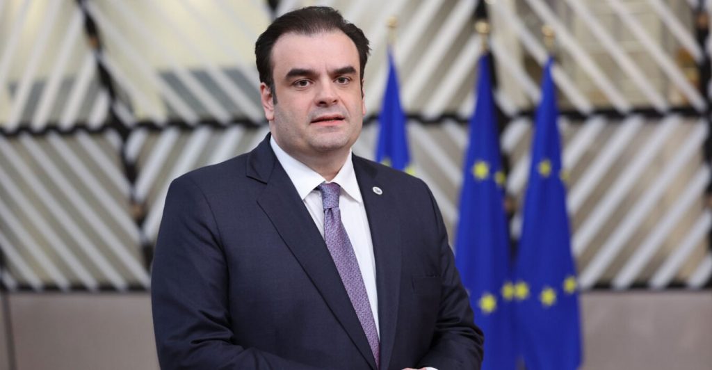 Κ. Πιερρακάκης στο Bloomberg: Η Ευρώπη είναι έτοιμη να αντιδράσει στους δασμούς Τραμπ