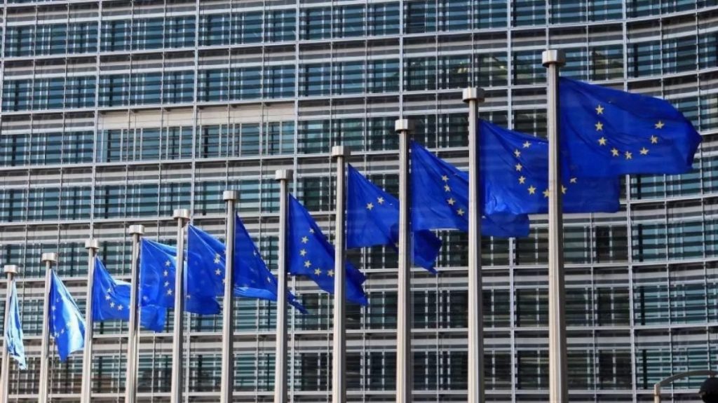 Ευρωπαϊκή Επιτροπή: Σχέδιο κατά της φτώχειας και της στεγαστικής κρίσης