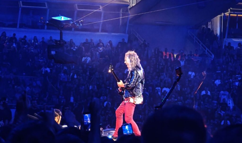 260510133332_metallica-synaulia-oaka-zorbas