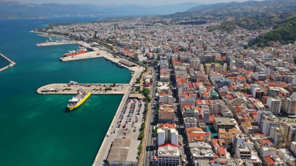 To ξέσπασμα του Πελετίδη, το Λιμάνι της Πάτρας και το επιχειρηματικό δίδυμο της Πελοποννήσου