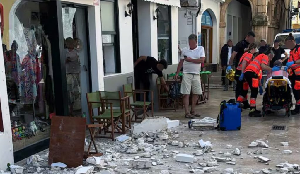 Ισπανία: Ελληνίδες τουρίστριες τραυματίστηκαν από πτώση τμήματος μπαλκονιού στη Μινόρκα