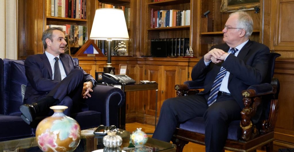 Κ. Μητσοτάκης σε Πρόεδρο της Δημοκρατίας: Η αναδιάταξη του πολιτικού σκηνικού δεν μας αφορά