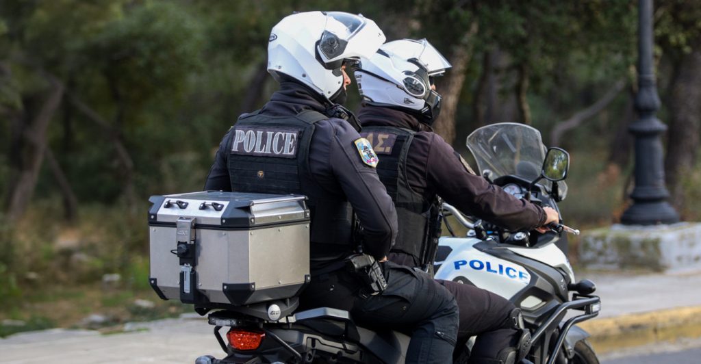 Άρπαξαν κοσμήματα και κειμήλια αξίας 300.000 ευρώ από ηλικιωμένη στο Ψυχικό προσποιούμενοι υπαλλήλους του ΔΕΔΔΗΕ