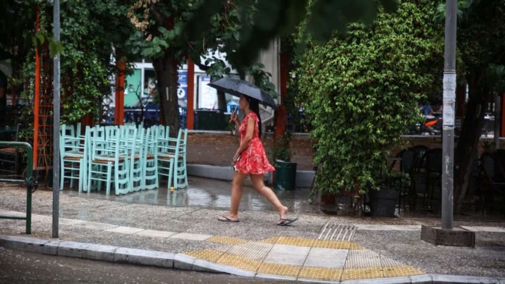 Καιρός: Στους 26°C η μέγιστη θερμοκρασία - Πού αναμένονται βροχές και καταιγίδες από το μεσημέρι
