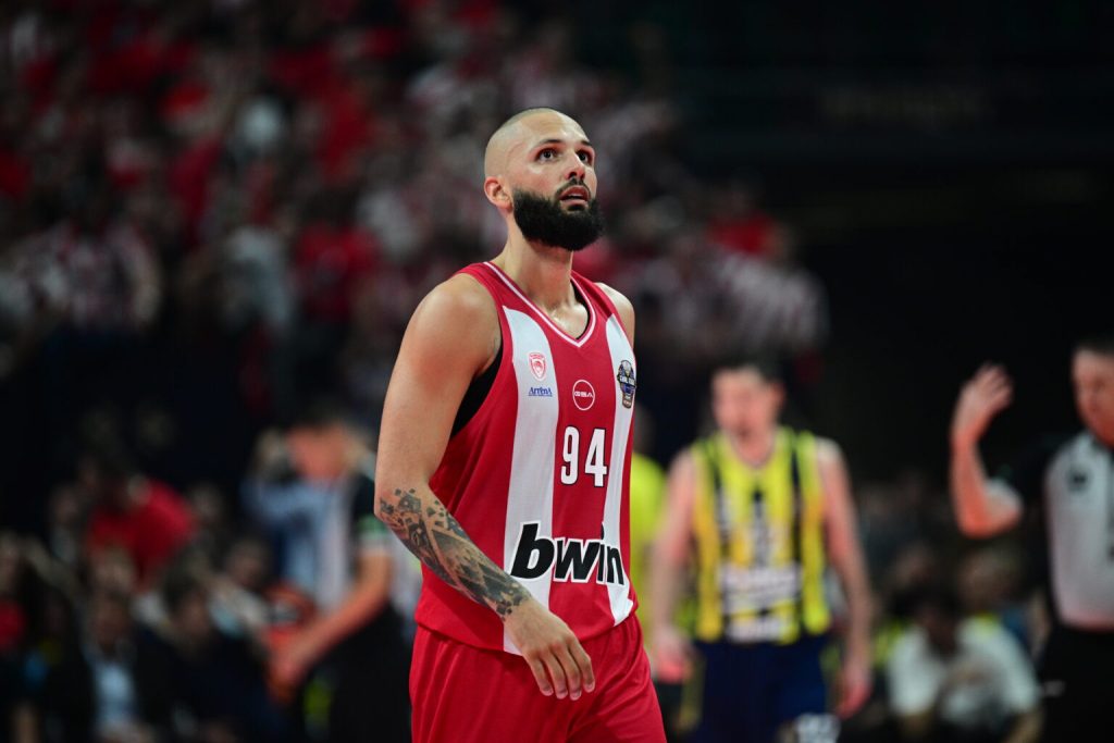 [387202] EUROLEAGUE FINAL-4 2025-2026 ΑΘΗΝΑ / 1ος ΗΜΙΤΕΛΙΚΟΣ ΟΛΥΜΠΙΑΚΟΣ – ΦΕΝΕΡΜΠΑΧΤΣΕ. (KLODIAN LATO / EUROKINISSI)