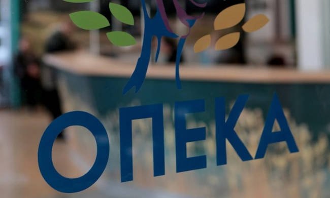 Επιδόματα ΟΠΕΚΑ Μαΐου 2026: Πότε θα πιστωθούν στα ΑΤΜ τα χρήματα