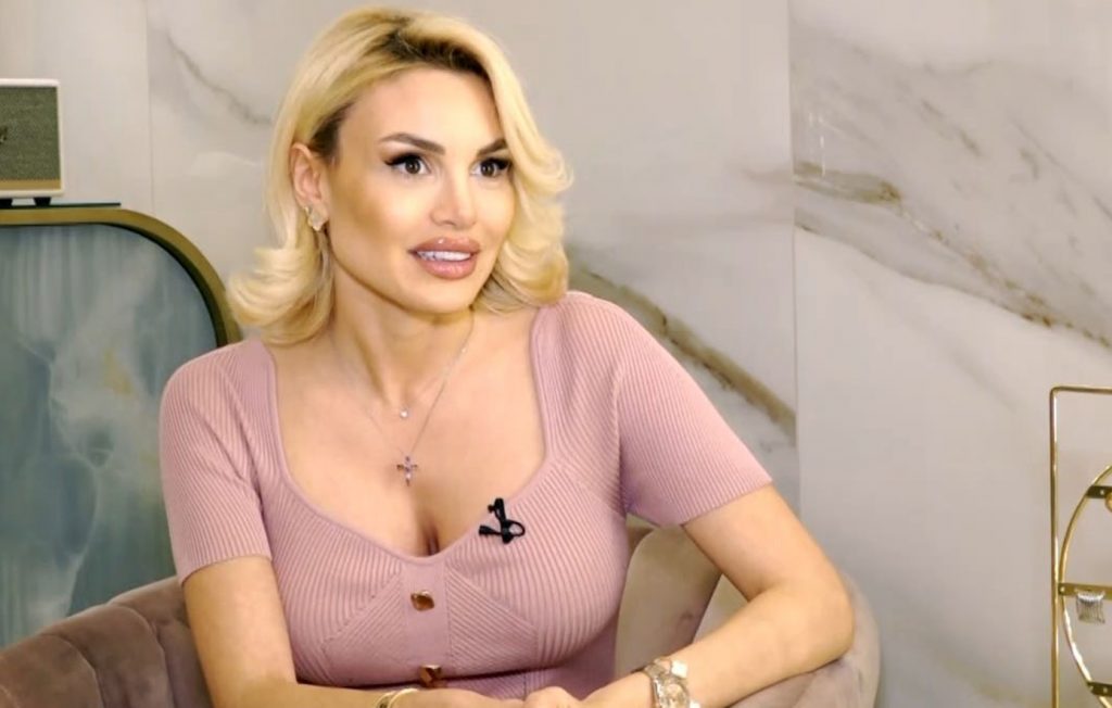 Αλεξάνδρα Παναγιώταρου: Τώρα που ξέρουν ότι είμαι ελεύθερη με φλερτάρουν περισσότερο