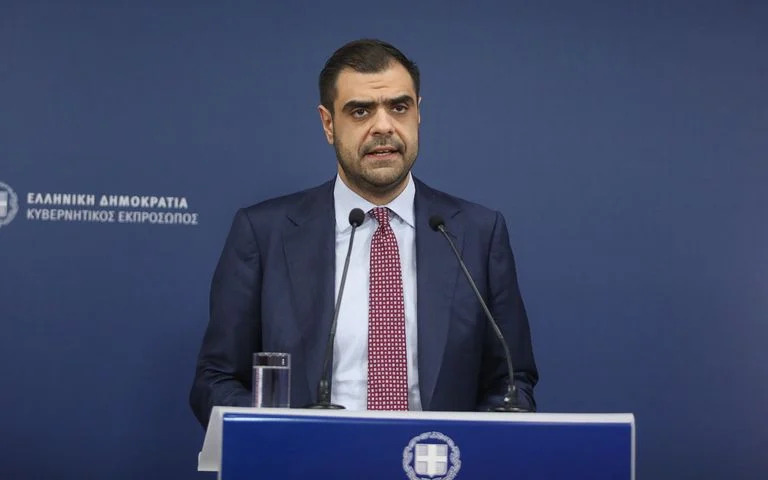 παυλος μαρινακης