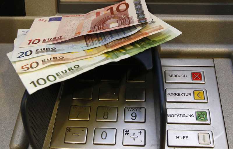 Τι πληρώνεται από e-ΕΦΚΑ και ΔΥΠΑ έως τις 8 Μαΐου
