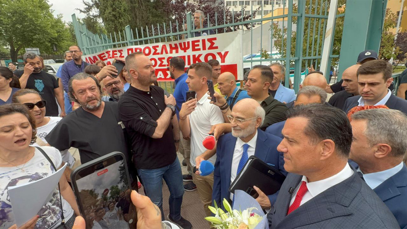 Άδωνις Γεωργιάδης: Στο ΑΧΕΠΑ για τα εγκαίνια της νέας οφθαλμολογικής κλινικής