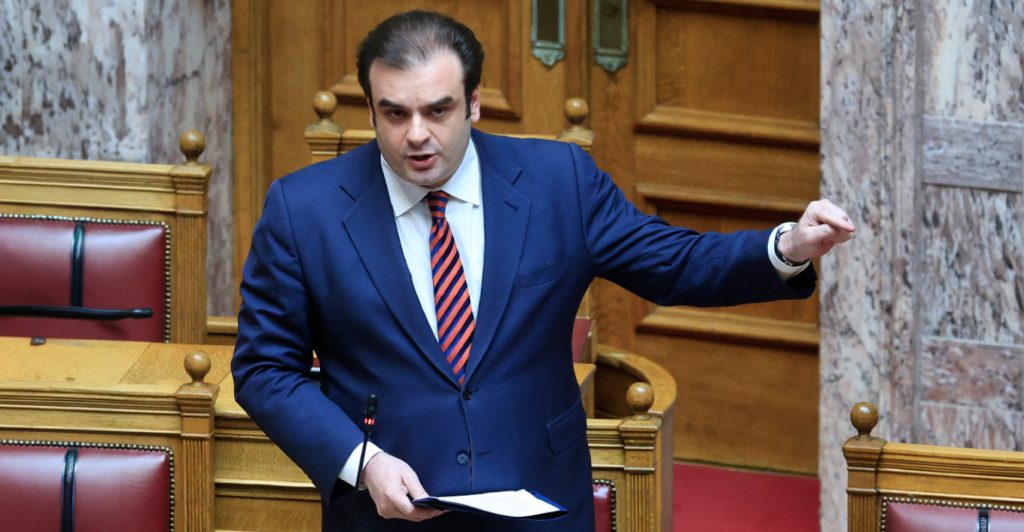Κυριάκος Πιερρακάκης: Αύξηση του ακατάσχετου λογαριασμού στα 1.600 ευρώ