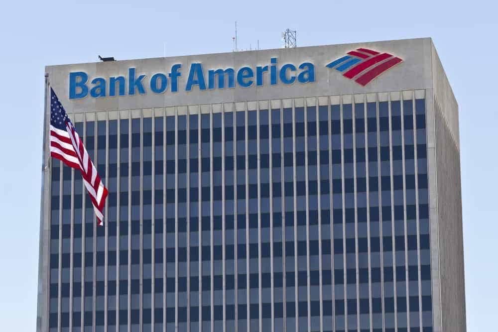 Bank of America: Το Μουντιάλ ενίσχυσε την αγορά εργασίας σε ΗΠΑ και Καναδά – Αυξάνονται οι πιθανότητες νέας ανόδου επιτοκίων από τη Fed