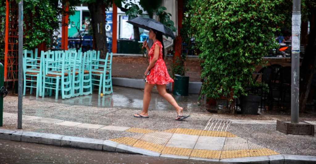 Νέο έκτακτο δελτίο καιρού: Καταιγίδες, κεραυνοί, μπουρίνια και χαλάζι σε 8 περιοχές - Πότε ξεκινά η κακοκαιρία