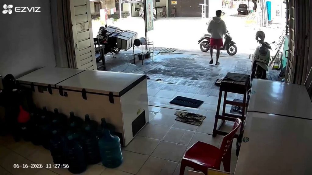 Σεισμός 6,7 Ρίχτερ στην κεντρική Ινδονησία - Δείτε τα πρώτα βίντεο