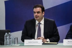 Κ. Πιερρακάκης: Παράταση έως τις 30 Σεπτεμβρίου για τη ρύθμιση του ελβετικού φράγκου – Το φθινόπωρο ο Φορέας Επαναμίσθωσης Ακινήτων