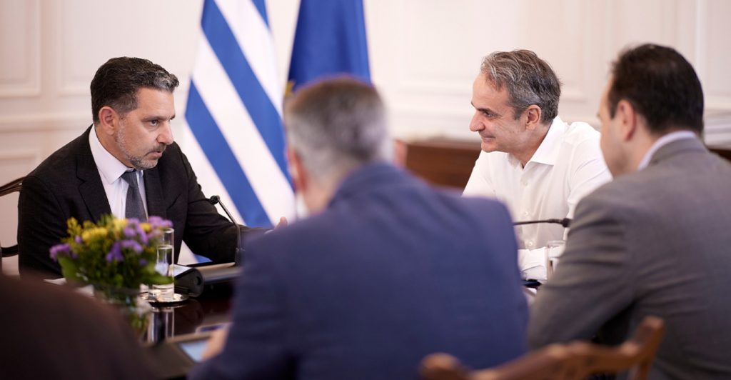 Κ. Μητσοτάκης: Συνάντηση με τον Panay της Amazon - Οι πλατφόρμες Kindle και Alexa θα υποστηρίζουν την ελληνική γλώσσα