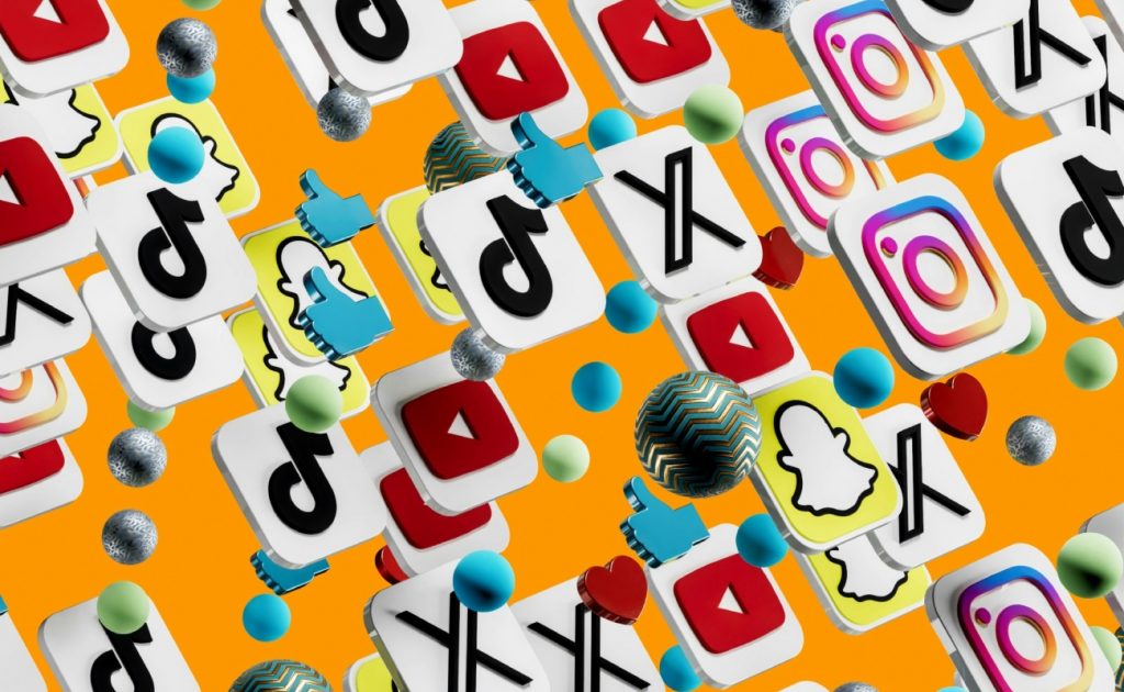 260617170207_social