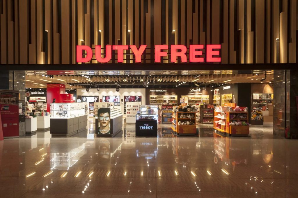 Duty Free: Πώς μια απλή ιδέα δημιούργησε μια παγκόσμια αυτοκρατορία αγορών