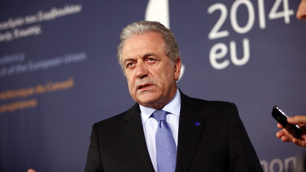 Δ. Αβραμόπουλος: Στη Βουλή το αίτημα άρσης ασυλίας του - Κατηγορείται για ένταξη σε εγκληματική οργάνωση