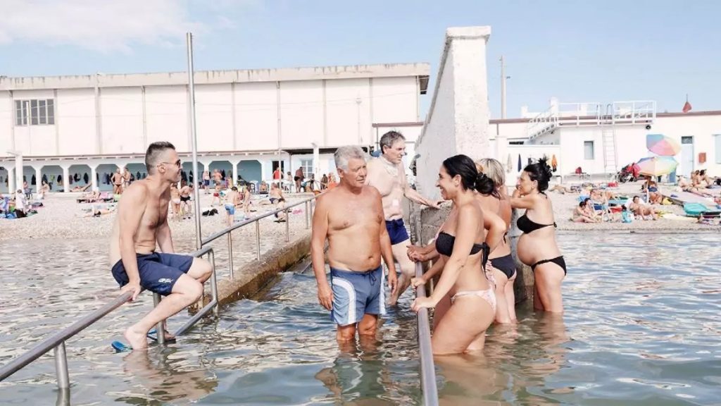 Pedocin: Η πιο ασυνήθιστη παραλία της Ευρώπης όπου οι άνδρες δεν συναντούν ποτέ τις γυναίκες