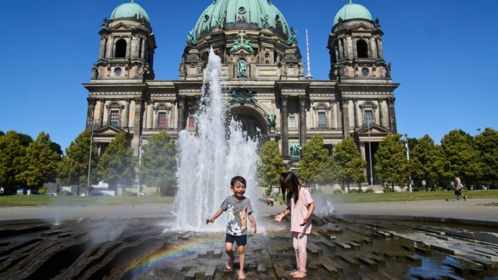 260627063413_heat_wave_germany