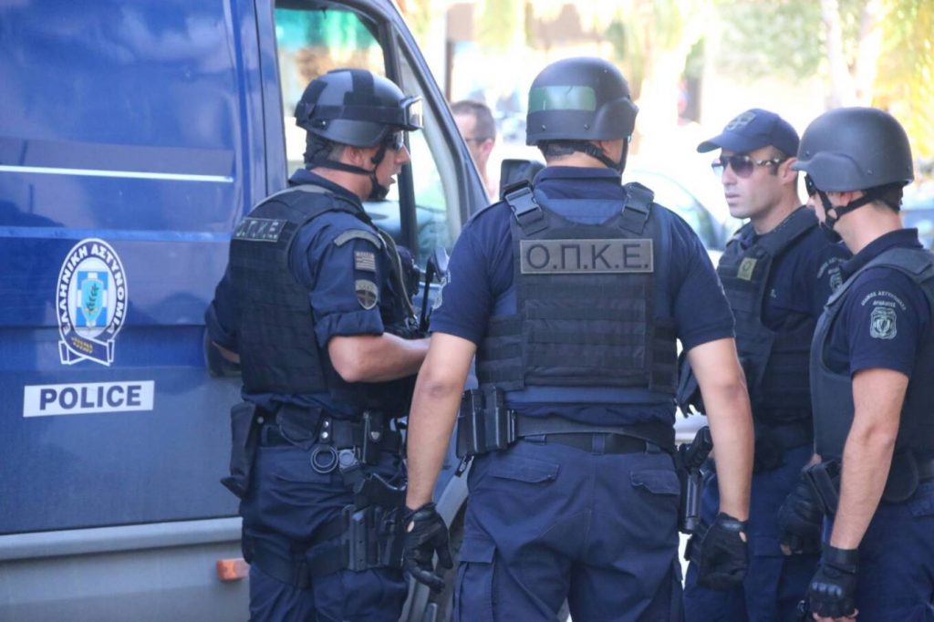 Αθήνα: 10 συλλήψεις οργανωμένων οπαδών μετά από μεγάλη αστυνομική επιχείρηση