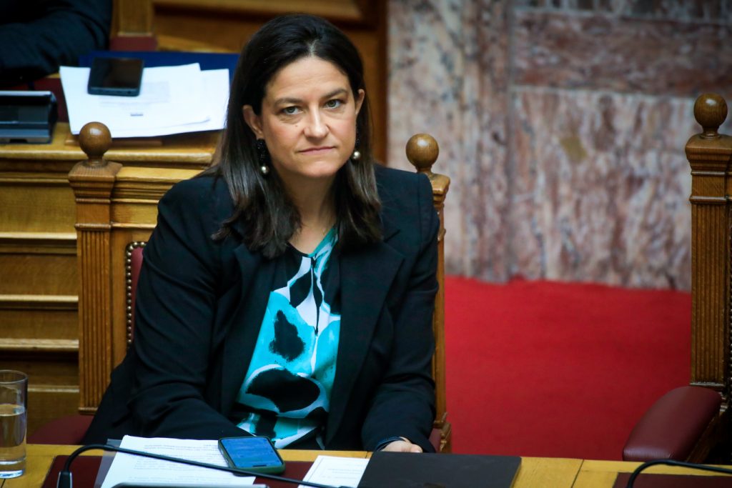 Νίκη Κεραμέως: Τέλος στην περικοπή των συντάξεων χηρείας μετά την τριετία