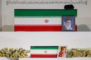 260703160055_pezeshkian-khamenei1-_2_.jpg