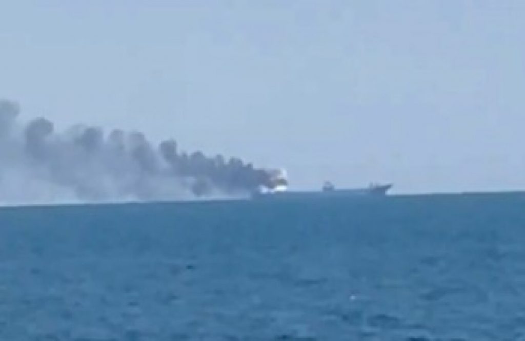 Νέα επίθεση με drones σε εμπορικά πλοία στη Μαύρη Θάλασσα: Νεκρός πλοίαρχος, στις φλόγες bulk carrier ανοιχτά της Οδησσού