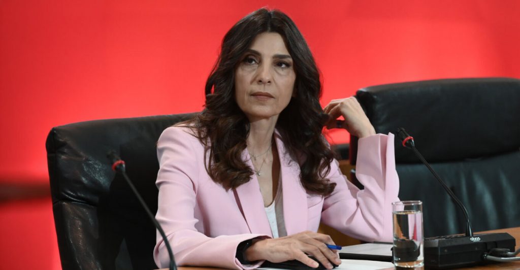 Πόπη Τσαπανίδου: Αποχωρεί από την Κοινοβουλευτική Ομάδα του ΣΥΡΙΖΑ και ανεξαρτοποιείται