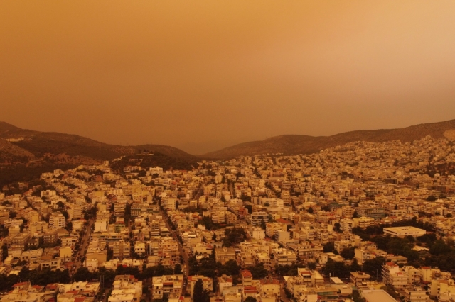 AtmoHub: Εισβολή αφρικανικής σκόνης από την Τρίτη το απόγευμα – Οι περιοχές που θα επηρεαστούν περισσότερο