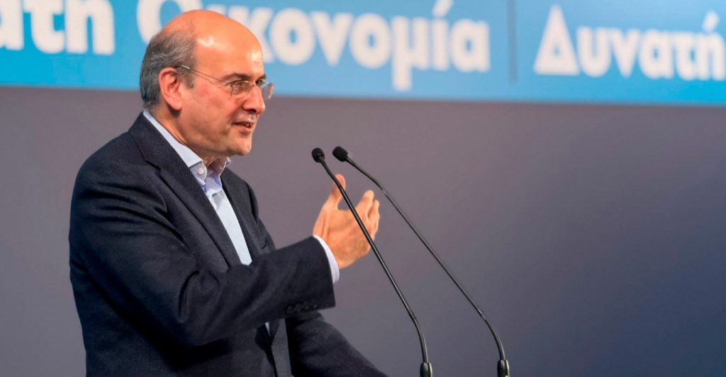 Κωστής Χατζηδάκης: Η Δημοκρατία κινδυνεύει κι από εκείνους που την ευτελίζουν