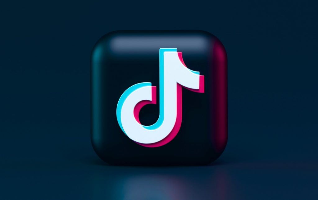 260724153900_tiktok
