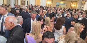 260724211945_proedriko-kosmos-saloni.jpg.jpg 