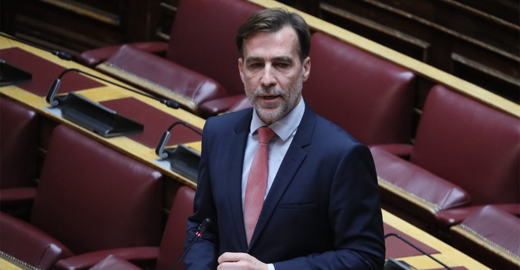 Μιχάλης Χουρδάκης: Μετά την Πλεύση Ελευθερίας και το Κίνημα Δημοκρατίας, πηγαίνει στο ΠΑΣΟΚ