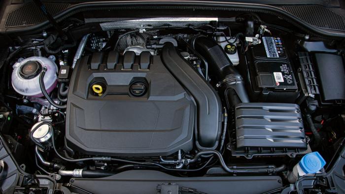 260803140837_Car idling 3