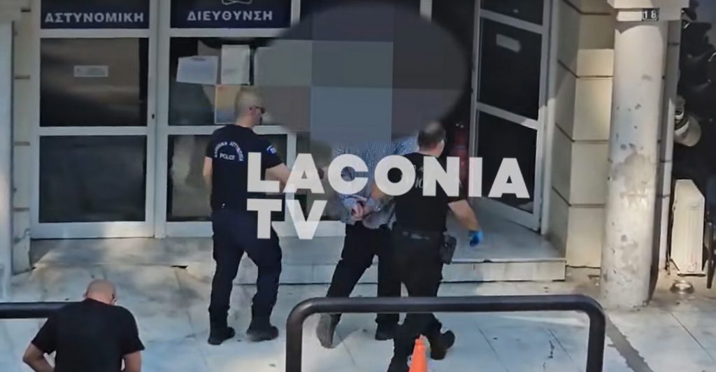 Tα ερωτήματα που ζητούν απαντήσεις για τον 90χρονο που βρέθηκε στον καταψύκτη: Οι μαρτυρίες και η ιατροδικαστική που θα λύσει τον γρίφο