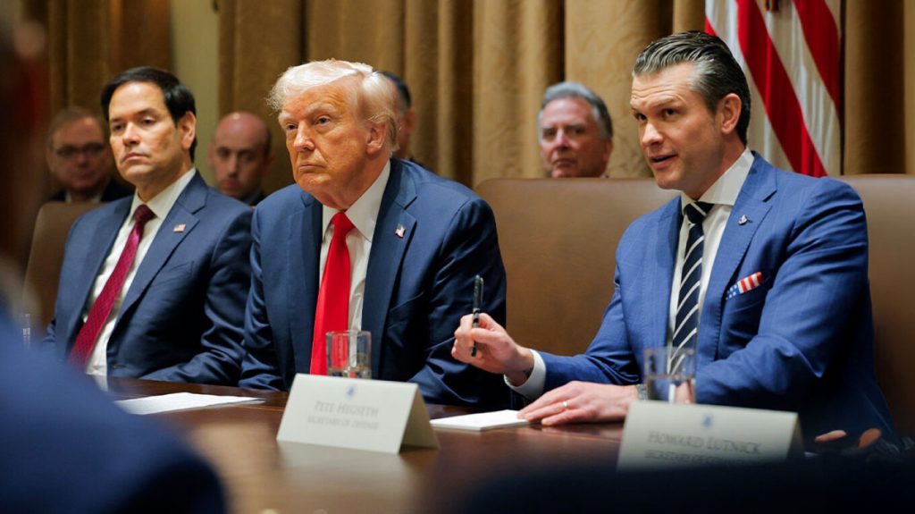 260806101925_trump-heg-xrm