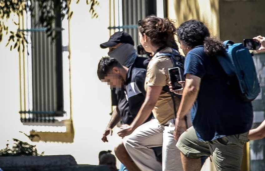 260806165049_kipseli