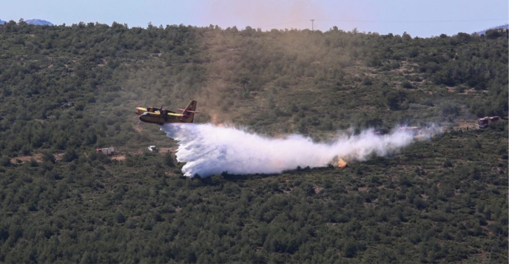 Συναγερμός για ακραίο κίνδυνο πυρκαγιάς σήμερα: Στο κόκκινο η Αττική και άλλες πέντε περιοχές, δείτε χάρτη